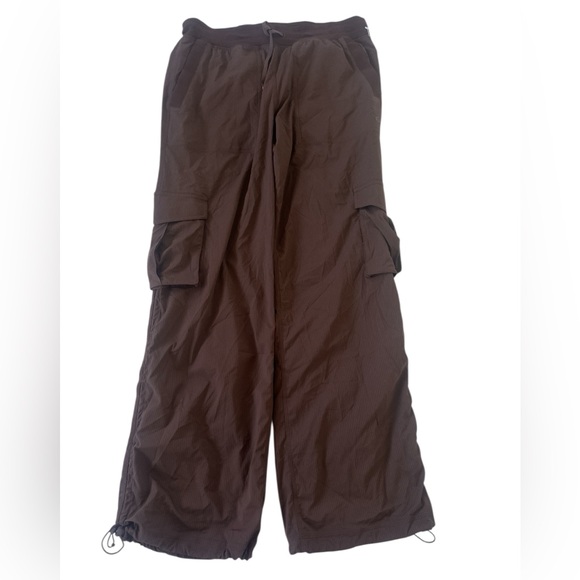 NWT Lululemon Dance Studio Relaxed-Fit Mid-Rise Cargo Pant in Lava Cake - Picture 7 of 15